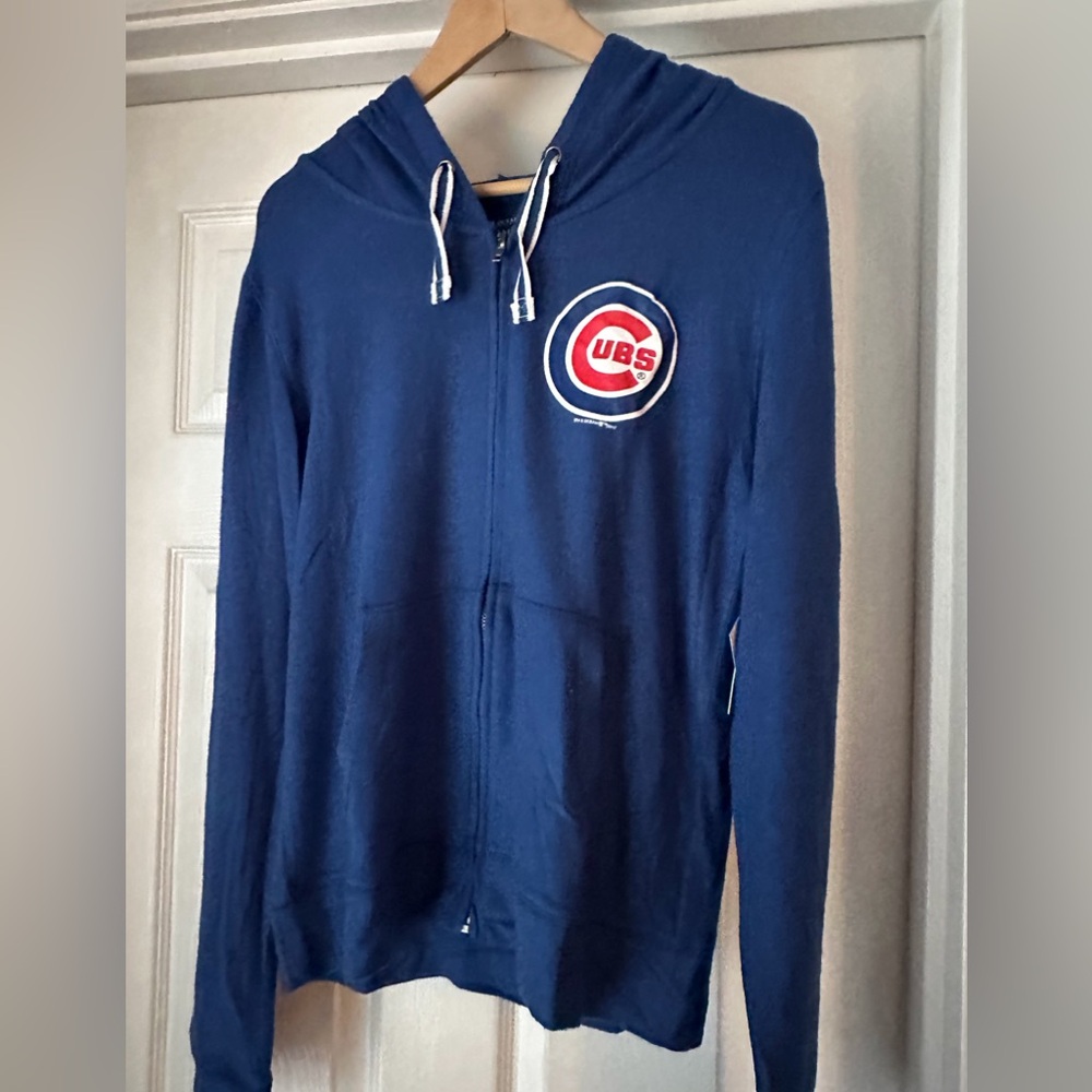 3 Chicago womens tops.
